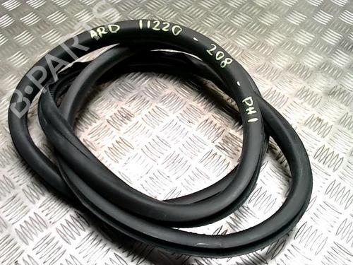 Gummiliste PEUGEOT 208 I (CA_, CC_) 1.6 HDi (92 hp) 31332355