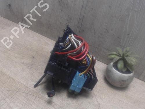 Used Fuse box Fuse box PEUGEOT 206 Hatchback (2A/C) 1.6 16V (109 hp) 25415776 25415776