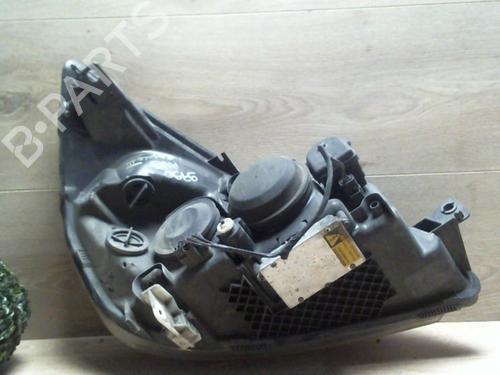 Left headlight RENAULT ESPACE IV (JK0/1_) 2.2 dCi (JK0H) | BP25415868C28