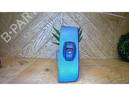 Used Left rear window switch HYUNDAI MATRIX (FC) 1.5 CRDi VGT (110 hp) 25411083