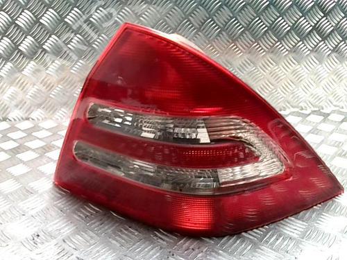 Farolim direito MERCEDES-BENZ C-CLASS (W203) C 200 CDI (203.004) (116 hp) 31226887