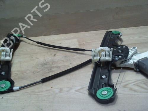 Rudehejsemekanisme Højre foran BMW 1 (E87) 118 d (122 hp) 31219707