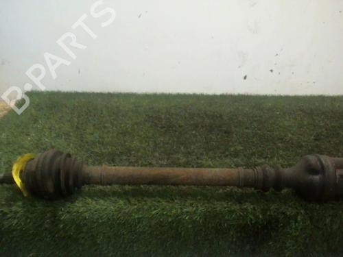 Drivaksel fortil venstre RENAULT 25 (B29_) 2.1 Diesel (B296) (69 hp) 31218766