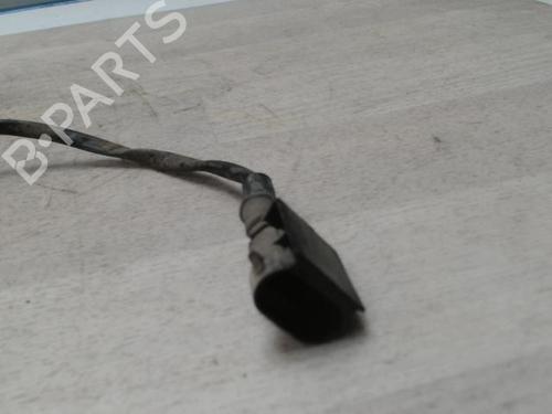Used Licence plate light RENAULT CLIO I (B/C57_, 5/357_) 1.2 (B/C/S57A, B/C57S, 5/357F, 5/357J, 5/357L, 5/357R) (58 hp) 28090098
