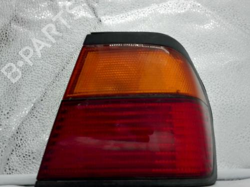 Used Right taillight NISSAN PRIMERA (P10) 2.0 16V (116 hp) 25431000