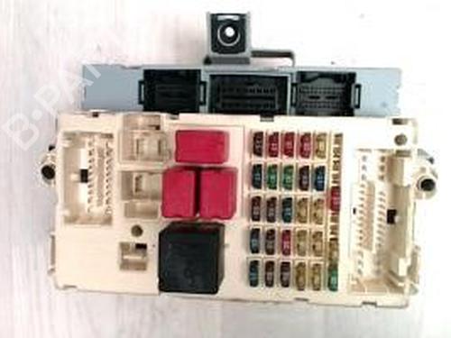 Sicherungskasten für FIAT STILO (192_) 1.9 JTD (192_XF1A) (80 hp) 25423345
