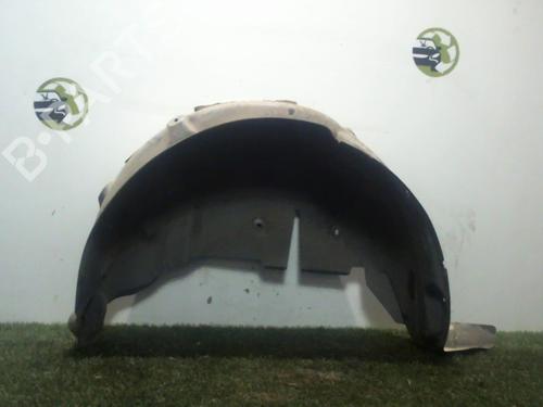 wheel-arch-renault-megane-iii-hatchback-bz01_-b3_-2008-25388214 main image