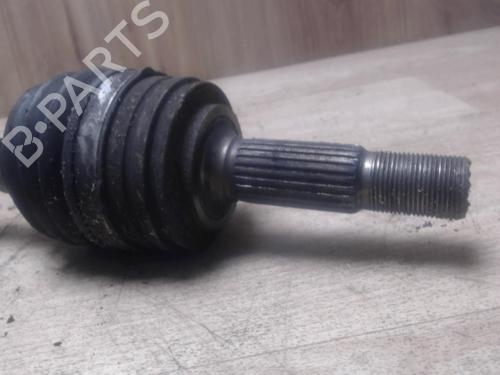 Used Right front driveshaft TOYOTA AYGO (_B1_) 1.0 (KGB10_, KGB10R) (68 hp) 31238719