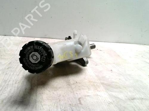 brake-master-cylinder-renault-clio-iii-br01-cr01-2005-2006-2007-2008-2009-2010-2011-2012-2013-2014-25430328 main image