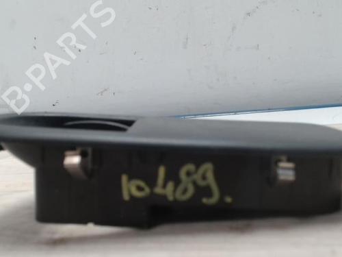 Used Left front window switch RENAULT CLIO III (BR0/1, CR0/1) 1.5 dCi (BR17, CR17) (86 hp) 25418668