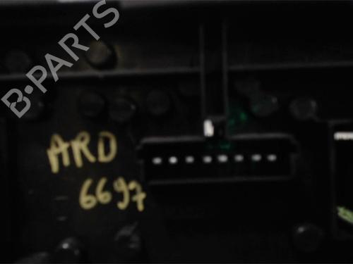 Licence plate light RENAULT CLIO I (B/C57_, 5/357_) 1.2 (B/C/S577) | BP25395240I40 