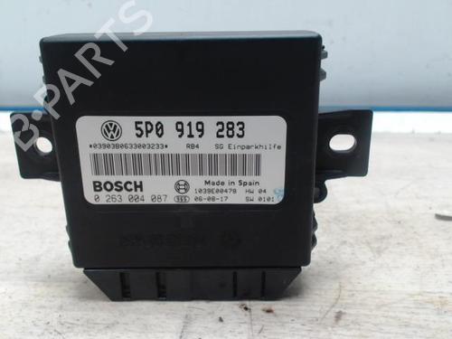 Used Electronic module SEAT ALTEA (5P1) 1.9 TDI (105 hp) 28208184