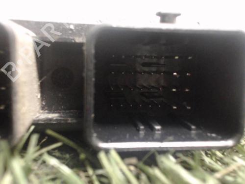 Control unit DACIA SANDERO 1.2 16V | BP25393305M11