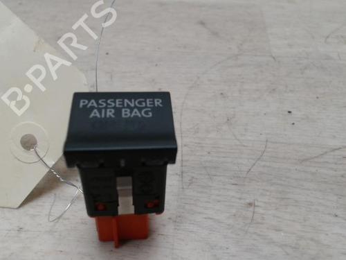 Used Switch VW POLO V (6R1, 6C1) 1.2 TSI 16V (90 hp) 30811067