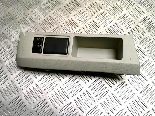 Used Switch NISSAN MICRA III (K12) 1.2 16V (65 hp) 31236760