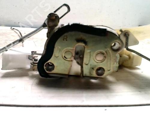 Used Front right lock TOYOTA YARIS VERSO (_P2_) 1.4 D-4D (NLP20_, NLP22_) (75 hp) 25422851