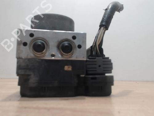 Used ABS pump TOYOTA IQ (_J1_) 1.4 D-4D (NUJ10_, NUJ10R) (90 hp) 25411913