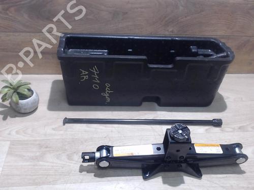 Used Jack Kit SSANGYONG ACTYON I 200 Xdi 4WD (141 hp) 25414529