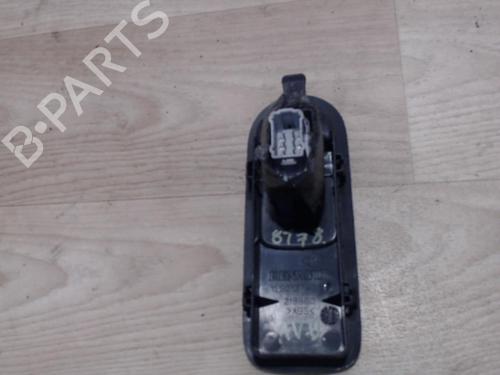 right-front-window-switch-renault-scenic-ii-jm01_-2003-2004-2005-2006-2007-2008-2009-2010-25386801 main image