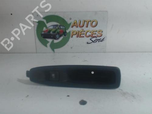 Used Left rear window switch RENAULT CLIO IV (BH_) 1.2 TCe 120 (BHAU) (118 hp) 25398238