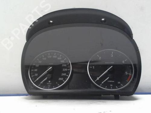 Used Instrument cluster BMW 3 (E90) 318 d (136 hp) 31222443