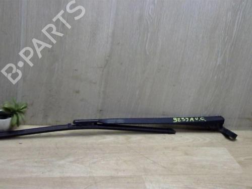 Used Front windshield wiper arm SEAT LEON (1P1) 2.0 TDI 16V (140 hp) 25414056