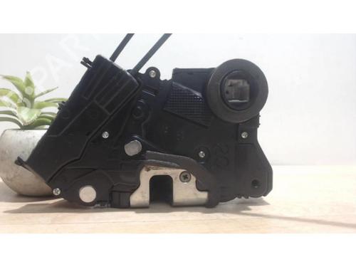 Front right lock TOYOTA YARIS (_P9_) 1.0 VVT-i (KSP90_, KSP90R) | BP25385460C97 