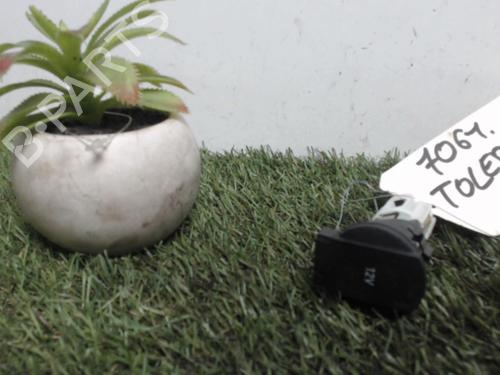 Used Electronic module Electronic module SEAT TOLEDO III (5P2) 2.0 TDI 16V (140 hp) 25393819 25393819