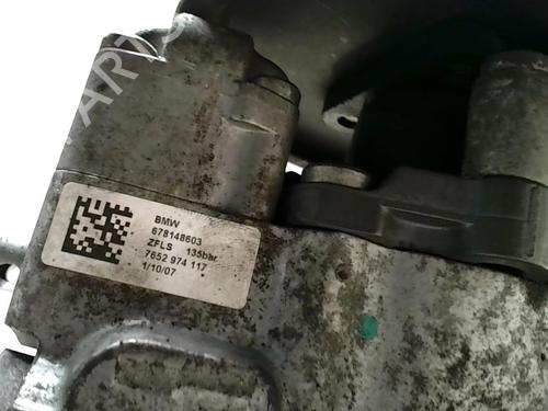 Used Steering pump Steering pump BMW 5 (E60) 530 xd (235 hp) 25425176 25425176
