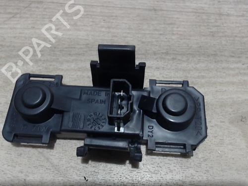 Used Licence plate light SEAT LEON (1M1) 1.9 TDI (90 hp) 25387157