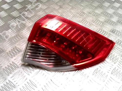 Used Right tailgate light Right tailgate light RENAULT LAGUNA III (BT0/1) 2.0 dCi (BT07, BT0J, BT14, BT1A, BT1S) (131 hp) 32710847 32710847