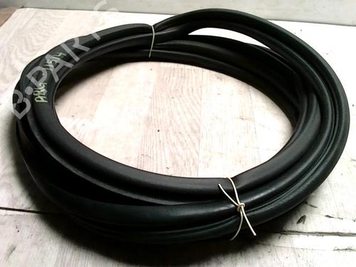 Used Rubber door seal OPEL CORSA D (S07) 1.4 (L08, L68) (100 hp) 25425960