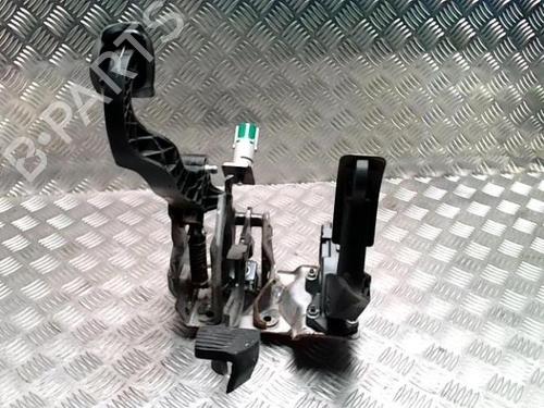 Pédale PEUGEOT 208 I (CA_, CC_) 1.6 HDi / BlueHDi 75 | BP30842963I4