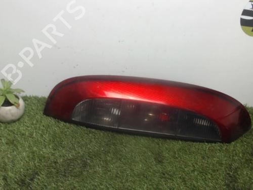 Feu arrière gauche OPEL CORSA C (X01) 1.3 CDTI (F08, F68) (70 hp) 25415298