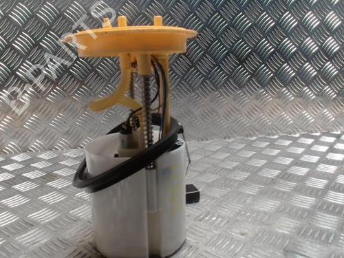 Used Fuel pump AUDI A3 (8P1) 2.0 TDI 16V (140 hp) 31221669