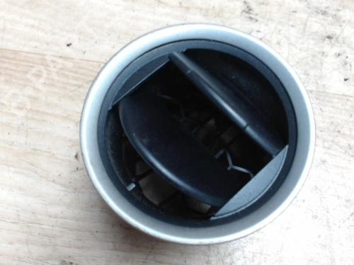 Rejilla aireadora FORD TRANSIT CONNECT (P65_, P70_, P80_) 1.8 TDCi (90 hp) 31226307