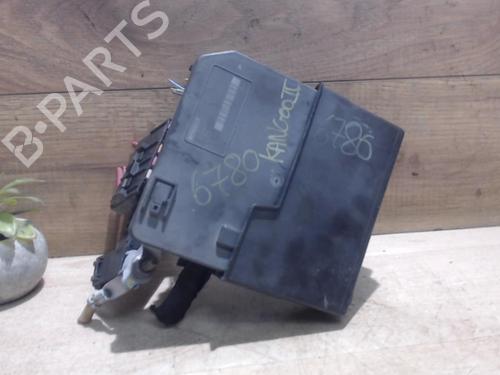 Fuse box RENAULT KANGOO Express (FW0/1_) 1.6 16V (FW03, FW09, FW0D, FW0U, FW0W, FW13) | BP25384292E1