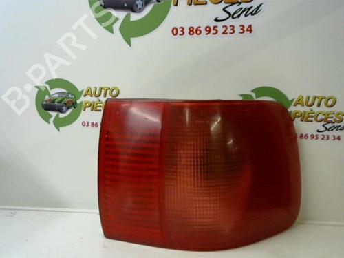 Used Right taillight AUDI 80 B4 Saloon (8C2) 1.9 TDI (90 hp) 30666198