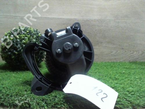 Used Air vent FIAT GRANDE PUNTO (199_) 1.3 D Multijet (75 hp) 29211900