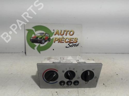 AC Styreenhet / Manøvreringsenhet OPEL MERIVA A MPV (X03) 1.3 CDTI (E75) (69 hp) 25398626