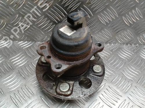 Høyre hjullagerhus spindel HYUNDAI i10 II (BA, IA) 1.0 (67 hp) 31236423