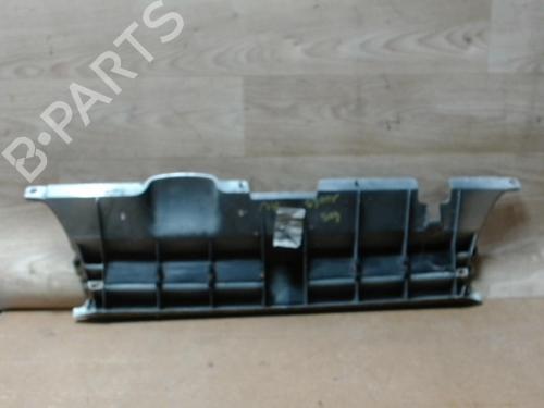 Grill PEUGEOT 405 I Break (15E) 1.9 D (69 hp) 31228881