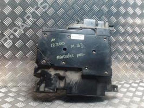 Used Speaker MERCEDES-BENZ M-CLASS (W163) ML 270 CDI (163.113) (163 hp) 30598118