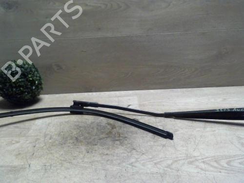 Used Front windshield wiper arm RENAULT MODUS / GRAND MODUS (F/JP0_) 1.4 (JP01, JP0J) (98 hp) 31238181
