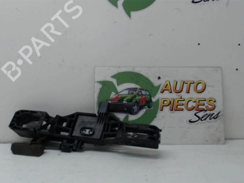 Used Rear left exterior door handle RENAULT LAGUNA II Grandtour (KG0/1_) 1.9 dCi (KG1V) (130 hp) 25397767