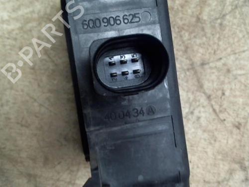 Elektronisk sensor VW TOURAN (1T1, 1T2) 1.9 TDI (105 hp) 29306469