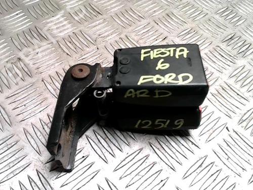 Sikkerhetsbelte-spenne FORD FIESTA VI (CB1, CCN) 1.4 TDCi (68 hp) 32283880