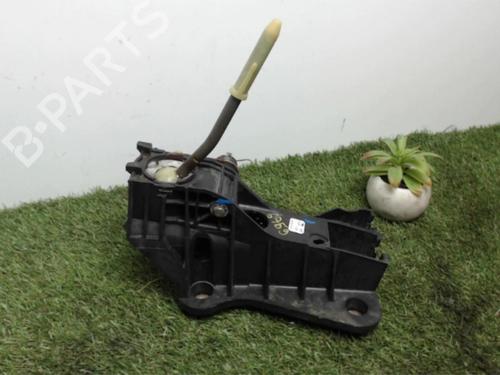 Used Gear lever CITROËN C4 Coupe (LA_) 1.6 HDi (90 hp) 25395192