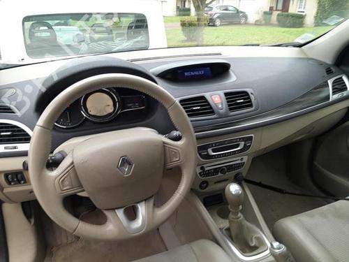 Horn RENAULT MEGANE III Hatchback (BZ0/1_, B3_) 1.9 dCi (BZ0N, BZ0J) | BP28447751E13