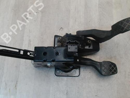 Pedal SEAT TOLEDO II (1M2) 1.9 TDI (110 hp) 25427086